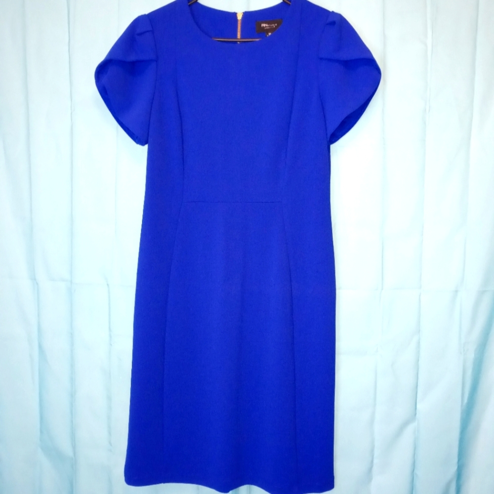RN Studio dress